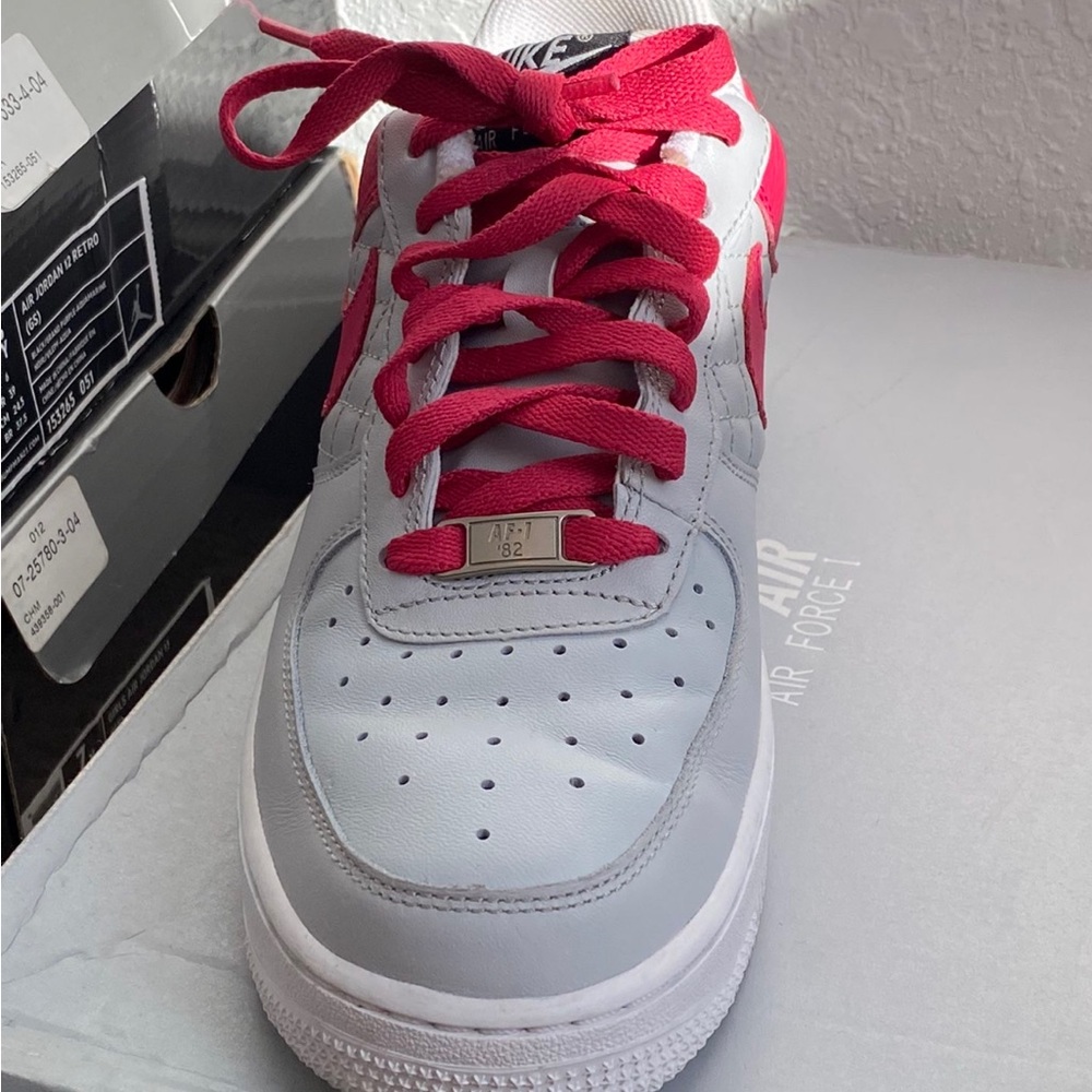 Women’s Air Force 1 Low - Picture 3 of 3